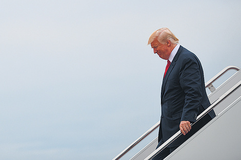 Trump condenó ayer enfáticamente el racismo tildando de “repugnantes” a los grupos neonazis y al Ku Klux Klan. (Fuente: AFP)