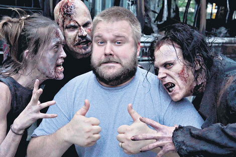 Robert Kirkman, autor del comic original, posee un 5 por ciento de los beneficios producidos por la serie.