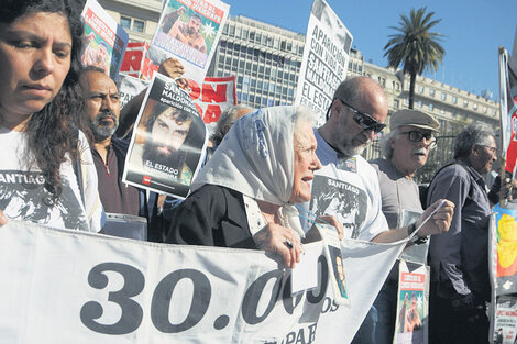 Sergio Maldonado, hermano de Santiago, participó ayer de la ronda de las Madres en Plaza de Mayo. (Fuente: Guadalupe Lombardo)