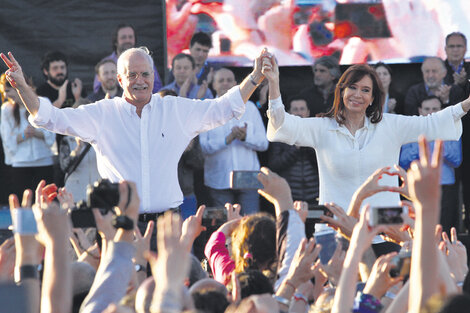 La ex presidenta destacó la figura de Jorge Taiana, su compañero en la lista de Unidad Ciudadana.