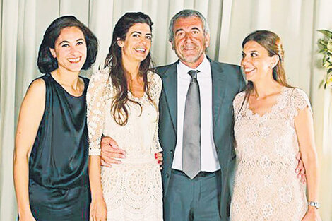 Los hermanos Awada, salvo Alejandro. Leila, Zoraida y la madre, Elsa Esther Baker, ingresaron al blanqueo.