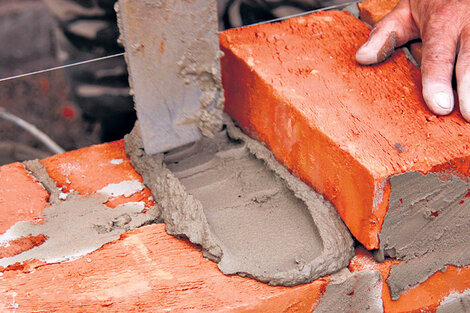 Insumos para la construcción, un rubro que se benefició con la reaparición de la obra pública.