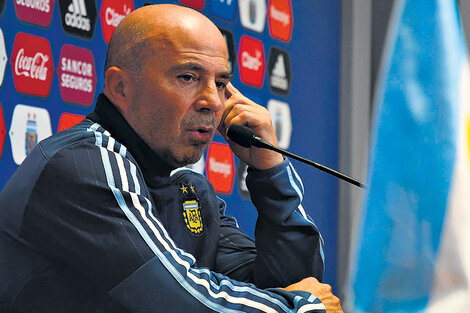 Sampaoli: “Espero que la necesidad de ganar no nos bloquee”.