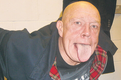 “Voy a darles una actuación para recordar”, dice Buster Bloodvessel, el líder de Bad Manners.