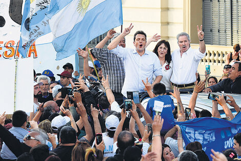 La caravana de Massa en La Matanza