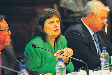 La ministra Patricia Bullrich en el Senado donde encabezó la defensa de Gendarmería Nacional. (Fuente: Rafael Yohai)