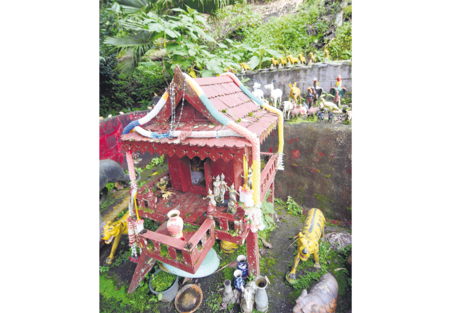 Casa de los espíritus del animismo hmong, su creencia tradicional. (Fuente: Julián Varsavsky)