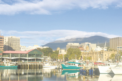 La partida del puerto de Hobart, la capital de Tasmania, en el extremo sur australiano. (Fuente: Graciela Cutuli)