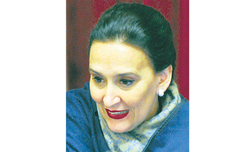 Más vale no tener a Michetti como defensora