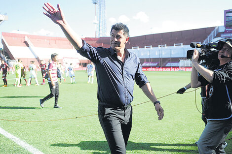 Almirón dijo adiós en la Fortaleza