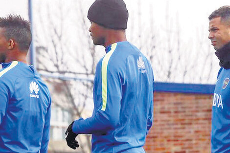 Los colombianos Wilmar Barrios, Frank Fabra y Edwin Cardona.