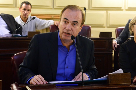 Di Pollina cree que el pacto es "perjudicial" para las provincias, que están "condicionadas". (Fuente: Sebastián Granata)