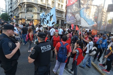 Contra el ajuste y los despidos