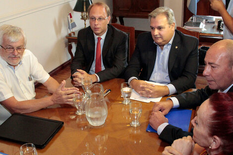 Los ministros Farías y Saglione se reunieron ayer con los dirigentes estatales.