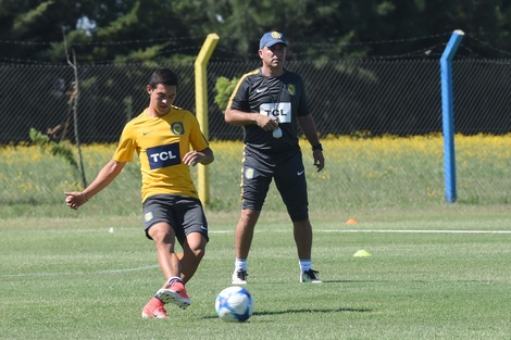 Lovera sumó minutos ante Gimnasia con buen rendimiento y hoy será titular en el ataque auriazul (Fuente: Sebastián Granata)