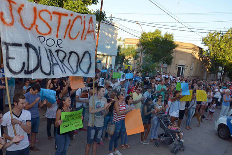 Hacía tiempo que la calma de Esperanza no se veía interrumpida por un clamor popular. (Fuente: Facebook/JusticiaporEduardo Wabek)