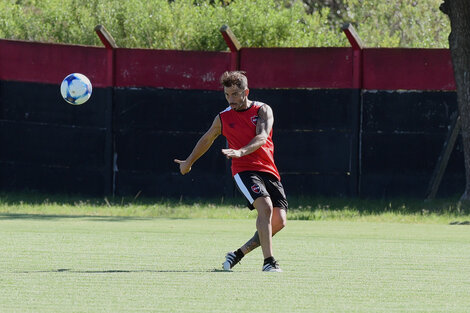 Bernardello jugó algunos minutos ante Estudiantes y hoy será titular en el once leproso.