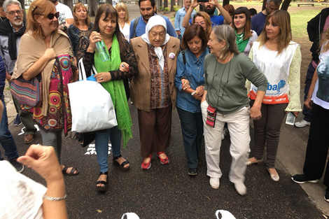 Bonafini, al momento de llegar al Espacio Seré.