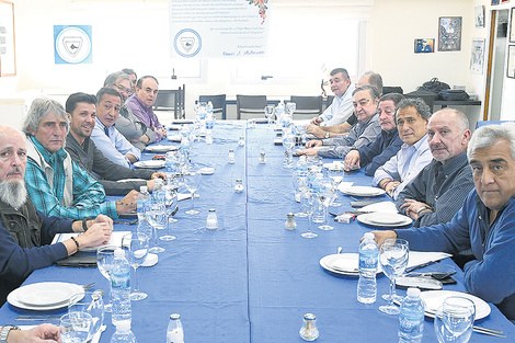 Los gremialistas se reunieron durante más de tres horas para analizar el futuro de la central.