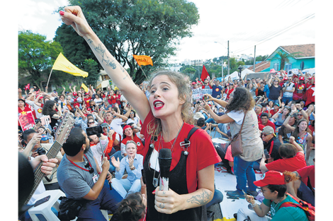 El campamento “Lula libre” en Curitiba