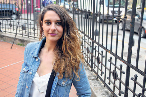 Vera evalúa que la participación masiva en el 8M se debió, también, a que “la pobreza tiene rostro de mujer”.