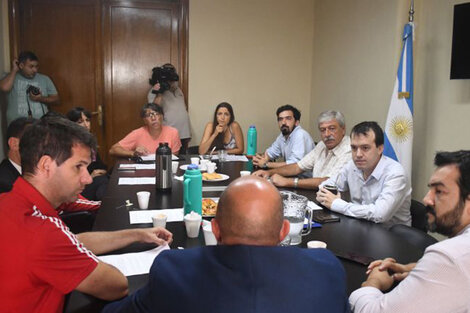 Ayer hubo una reunión con responsables de inferiores.