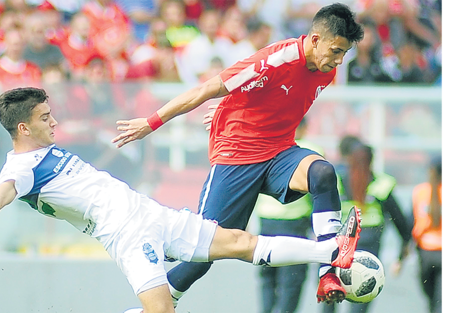 El Lobo arruinó la fiesta roja