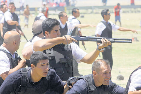 El desalojo del Parque Indoamericano se produjo el 7 de diciembre de 2010 al anochecer.