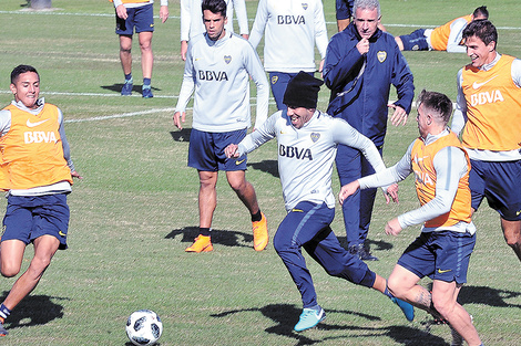 Un amistoso con la cancha llena