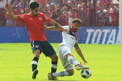 Bernardello es el cerebro y equilibrio a la vez. Será de la partida hoy frente a Gimnasia. (Fuente: Sebastián Granata)