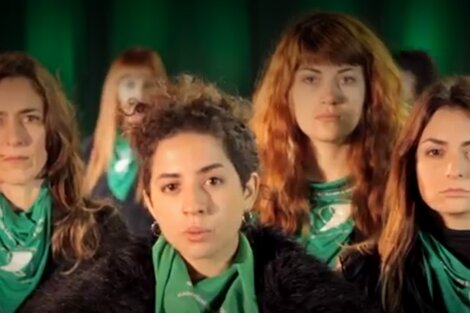 Artistas del colectivo Músicas Argentinas Activas grabaron un video en respaldo a la legalización del aborto.