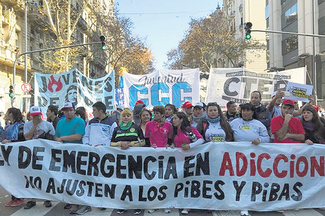 Marcha contra el ajuste a los pibes y las pibas