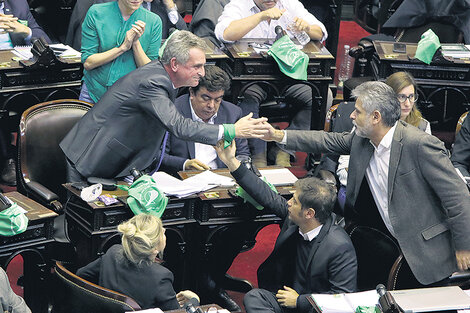 El bloque del FpV-PJ intentará hoy abrir en el Congreso la discusión por el acuerdo con el Fondo.