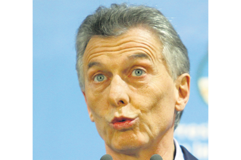 Amplían la denuncia contra Macri