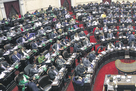 El decreto de Macri puede encontrar un escollo en el Congreso. Varios bloques ya plantearon su rechazo.