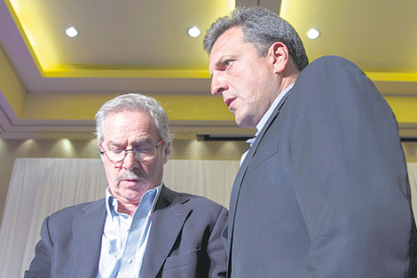 Felipe Solá y Sergio Massa, en direcciones cada vez más separadas.