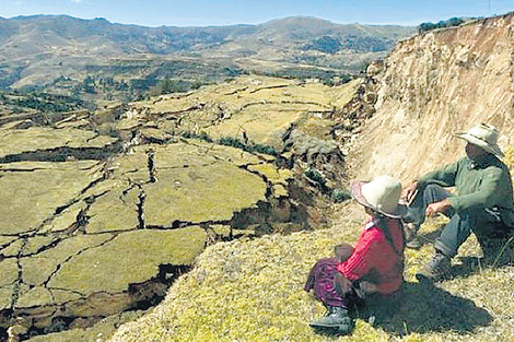 El pueblo que quedó agrietado