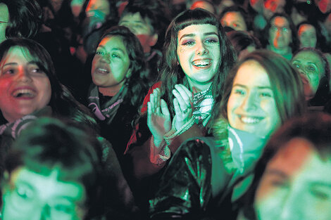 El verde dio el color en el Congreso, en la previa a la votación del dictamen.