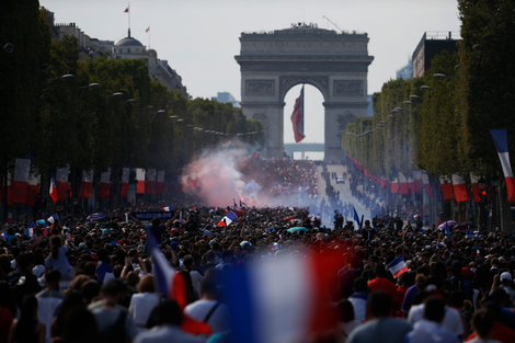 Francia homenajeó a sus campeones (Fuente: AFP/Charly Triballeau)