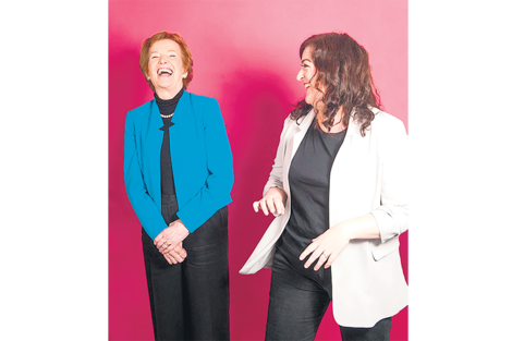 Mary Robinson y Maeve Higgins