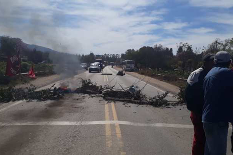 Violento desalojo de la ruta en Salta