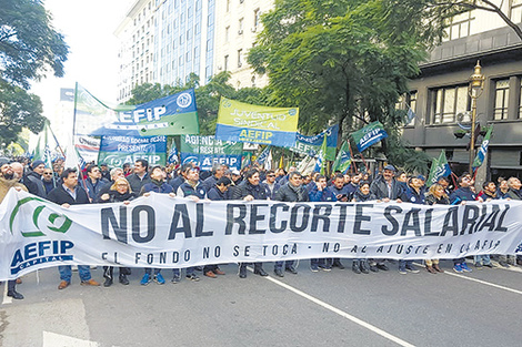 Trabajadores de la AFIP en pie de guerra