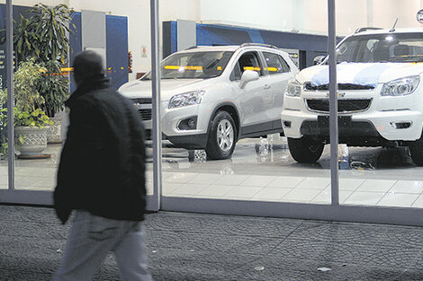 Freno a la venta de autos y un horizonte a oscuras