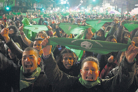 Desde la Campaña llaman “a seguir abrazadas en amorosos pañuelazos” para continuar la lucha.