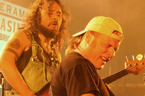 "Música por Zanón" está a cargo de un equipo neuquino e incluye testimonios de La Renga, Rocambole y más.