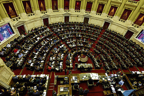 A los bloques de la oposición les faltaron siete diputados para conseguir el quórum.