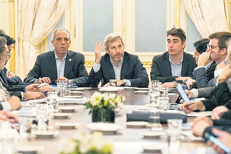 El ministro Rogelio Frigerio encabezó reuniones preparatorias para discutir el presupuesto 2019.