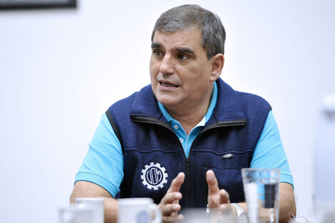 “Tenemos que unirnos para enfrentar este modelo de ajuste y entrega”, dijo Antonio Donello.
