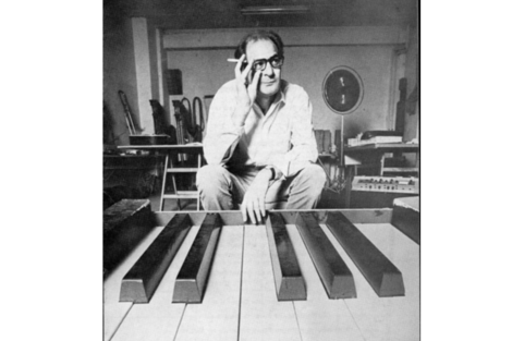 Kagel estrenó La traición oral en París, en 1983.