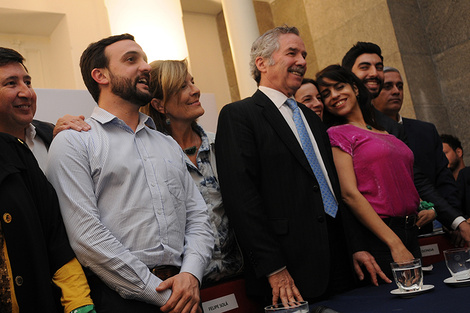 El interbloque Red por Argentina fue presentado ayer con una rueda de prensa en el Congreso. (Fuente: Guadalupe Lombardo)